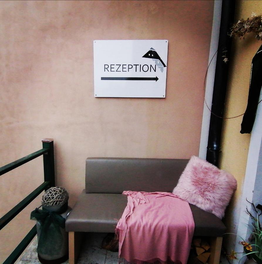 Taferne In Koestendorf - Ferienwohnung Monteurzimmer Ноймаркт-ам-Валлерзе Экстерьер фото