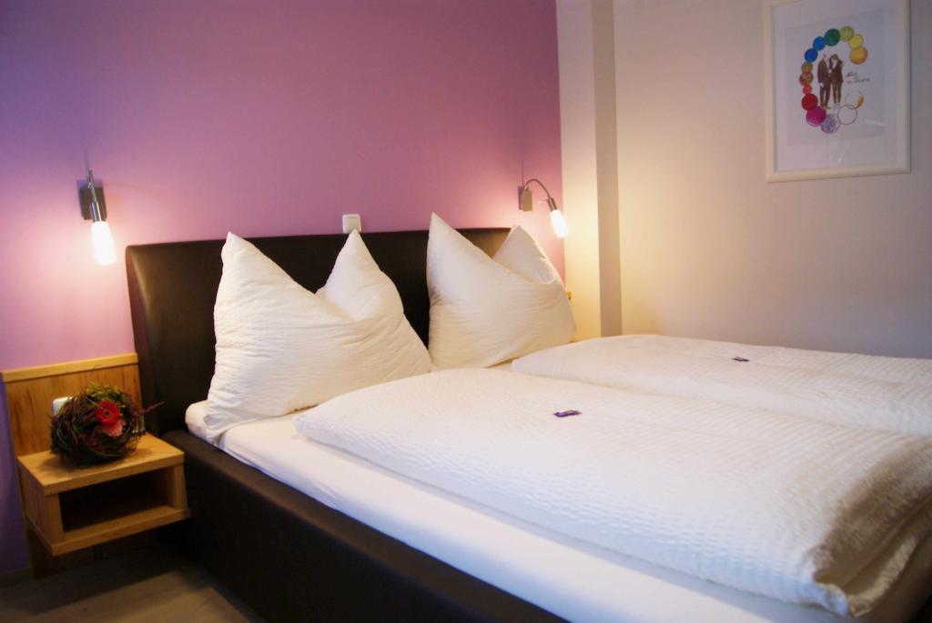 Taferne In Koestendorf - Ferienwohnung Monteurzimmer Ноймаркт-ам-Валлерзе Экстерьер фото