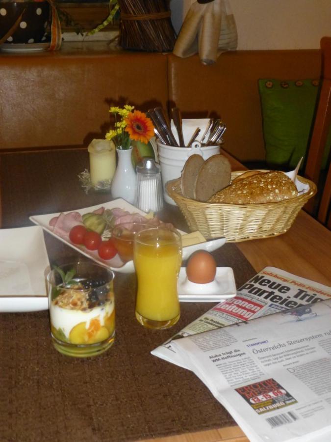 Taferne In Koestendorf - Ferienwohnung Monteurzimmer Ноймаркт-ам-Валлерзе Экстерьер фото
